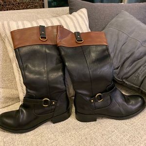 Women’s Sz 7 riding boots black n brown zip